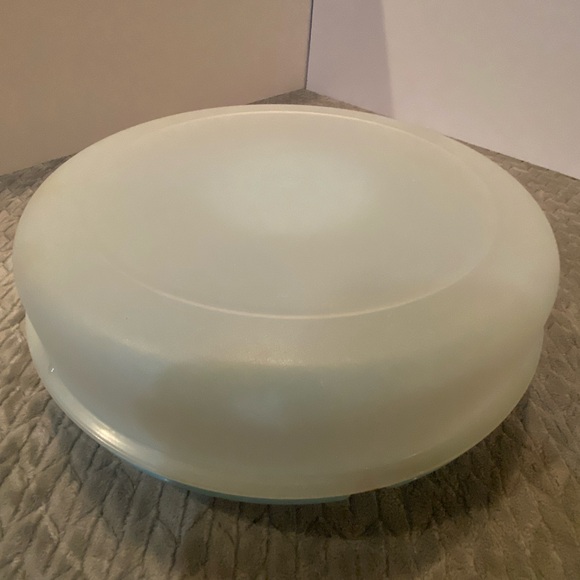 Rare Vintage Tupperware Serving Tray with lid - Picture 2 of 7
